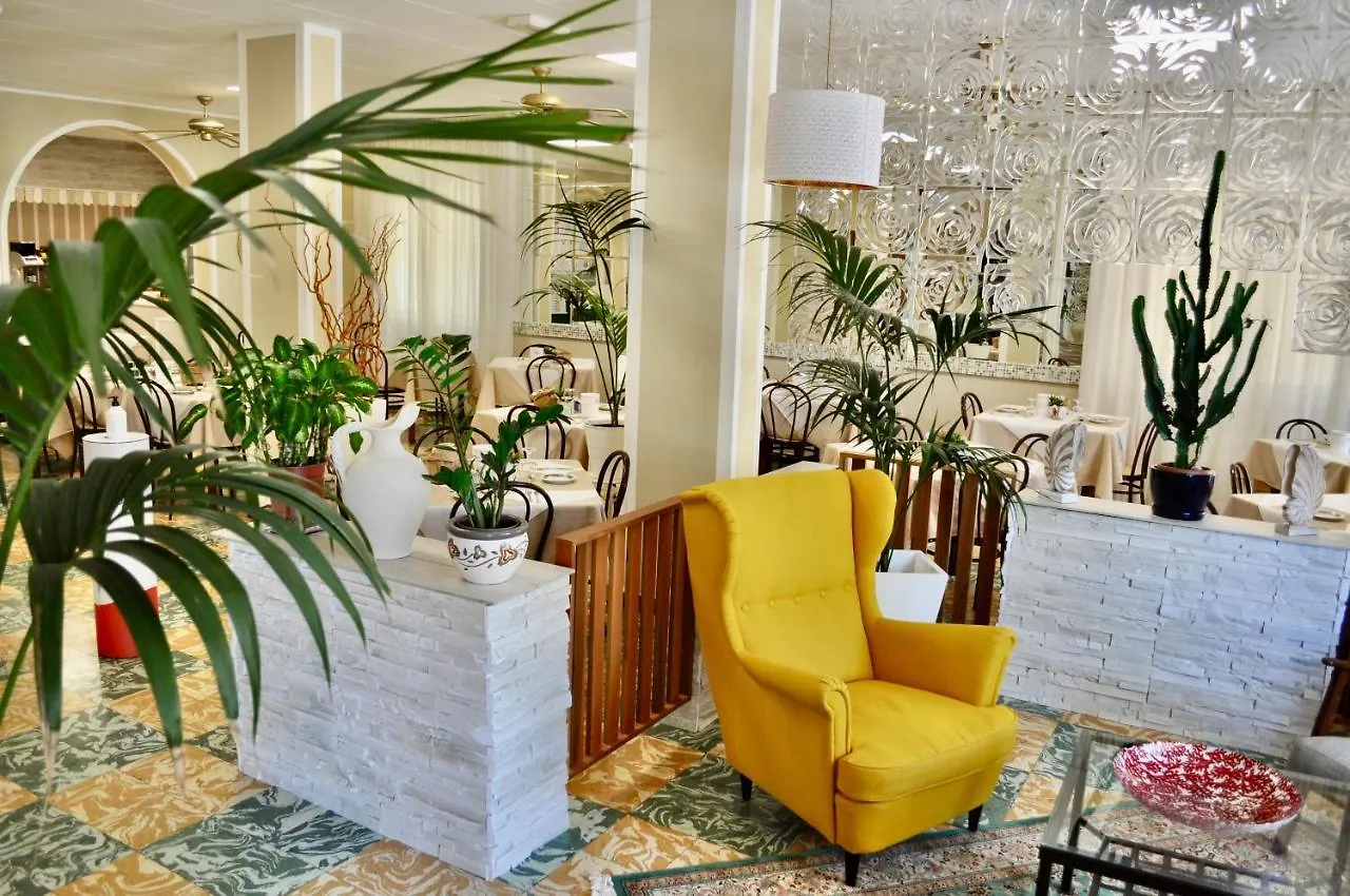 Hotel Corallo Garni Cattolica