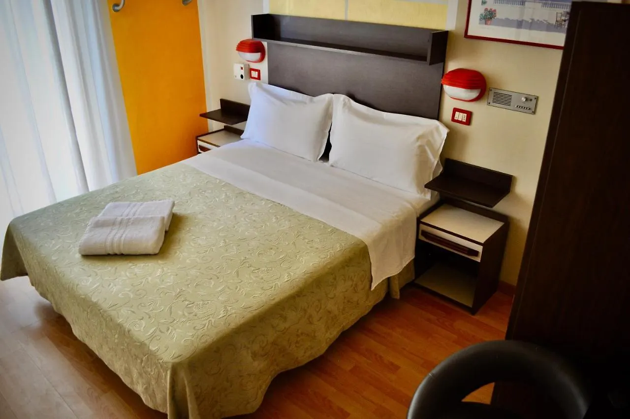Hotel Corallo Garni Cattolica