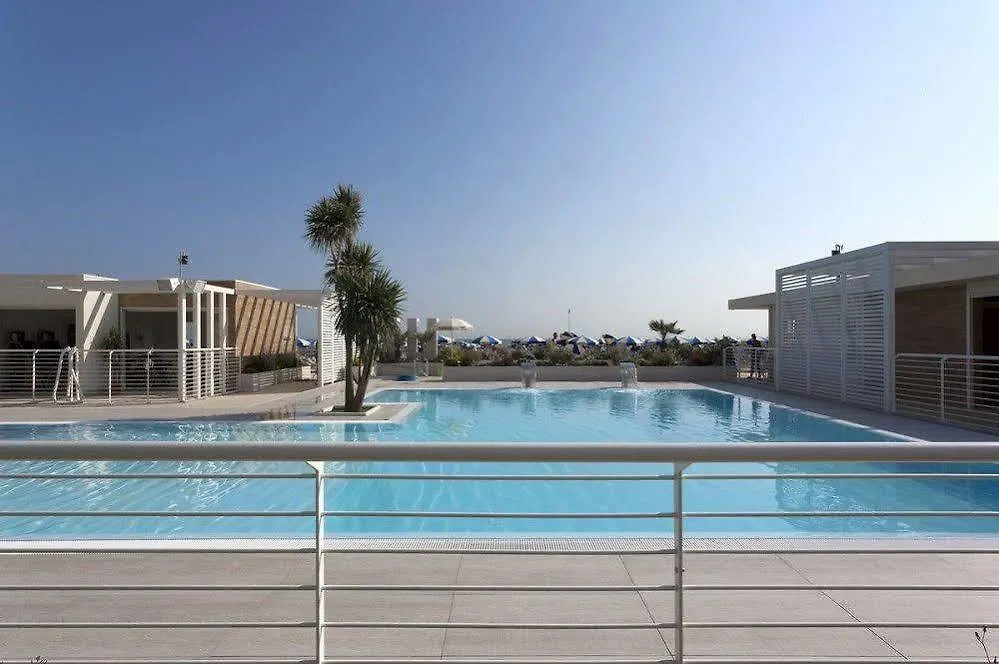 Hotel Corallo Garni Cattolica 3*,