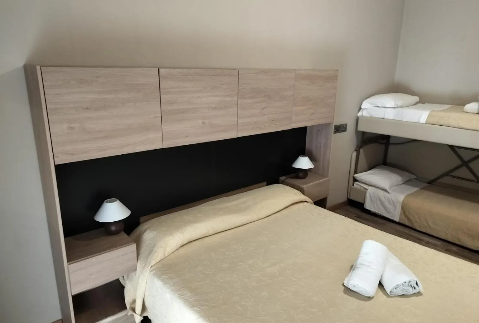 Hotel Corallo Garni Cattolica 3*,